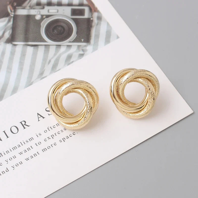 עגילים דגם דפנה