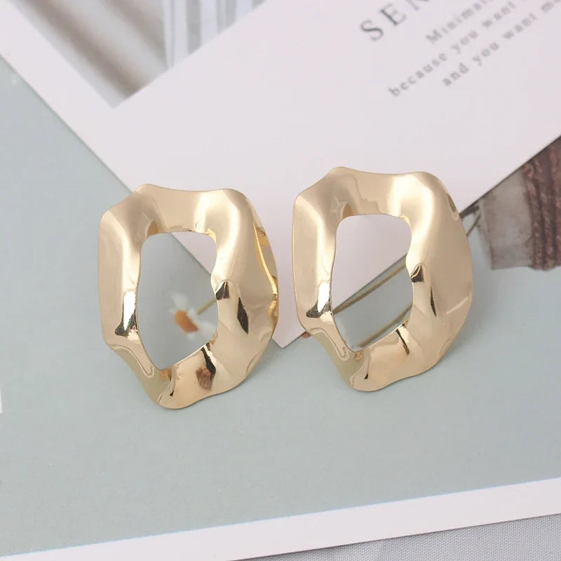 עגילים דגם דפנה