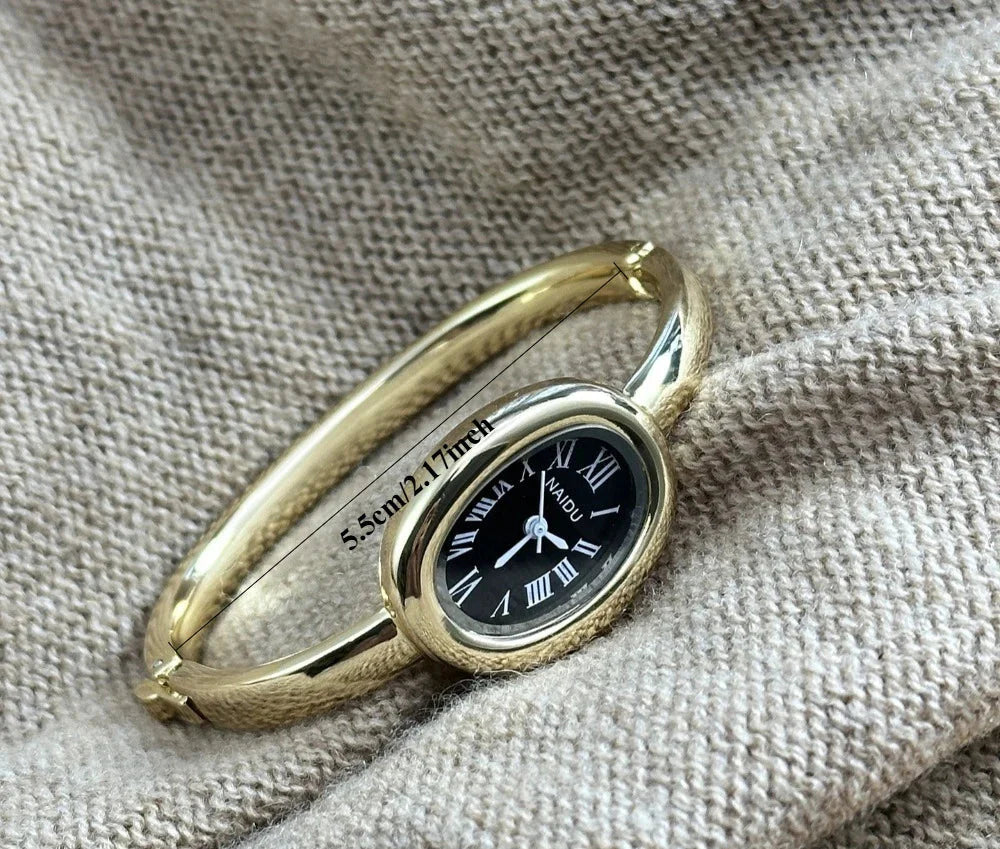 שעון דגם חוה