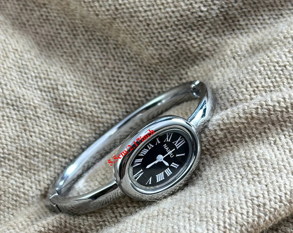 שעון דגם חוה