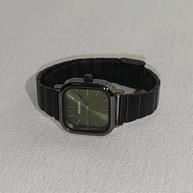 שעון דגם איילה