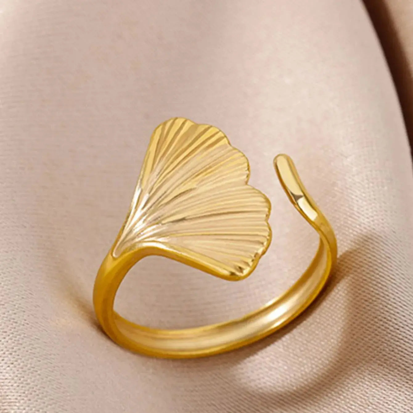 טבעת דגם דורית