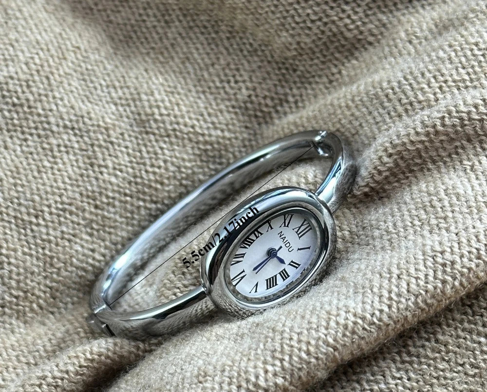 שעון דגם חוה