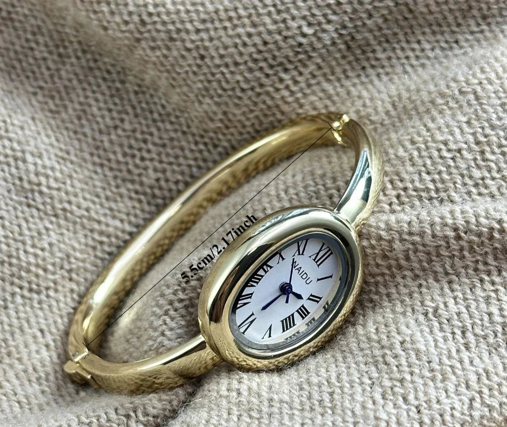 שעון דגם חוה